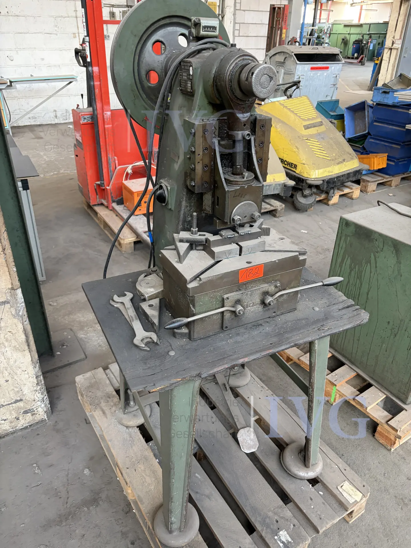 Exzenterpresse BURKARD 6TF – foto 2 – kavel bij IVG, Stolberg