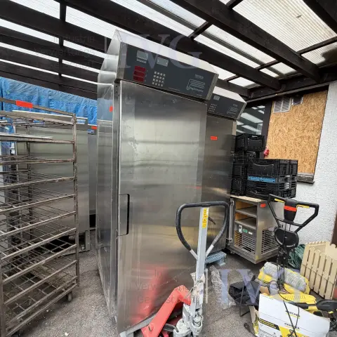 Gärschrank FOSTER UGA 39 RI