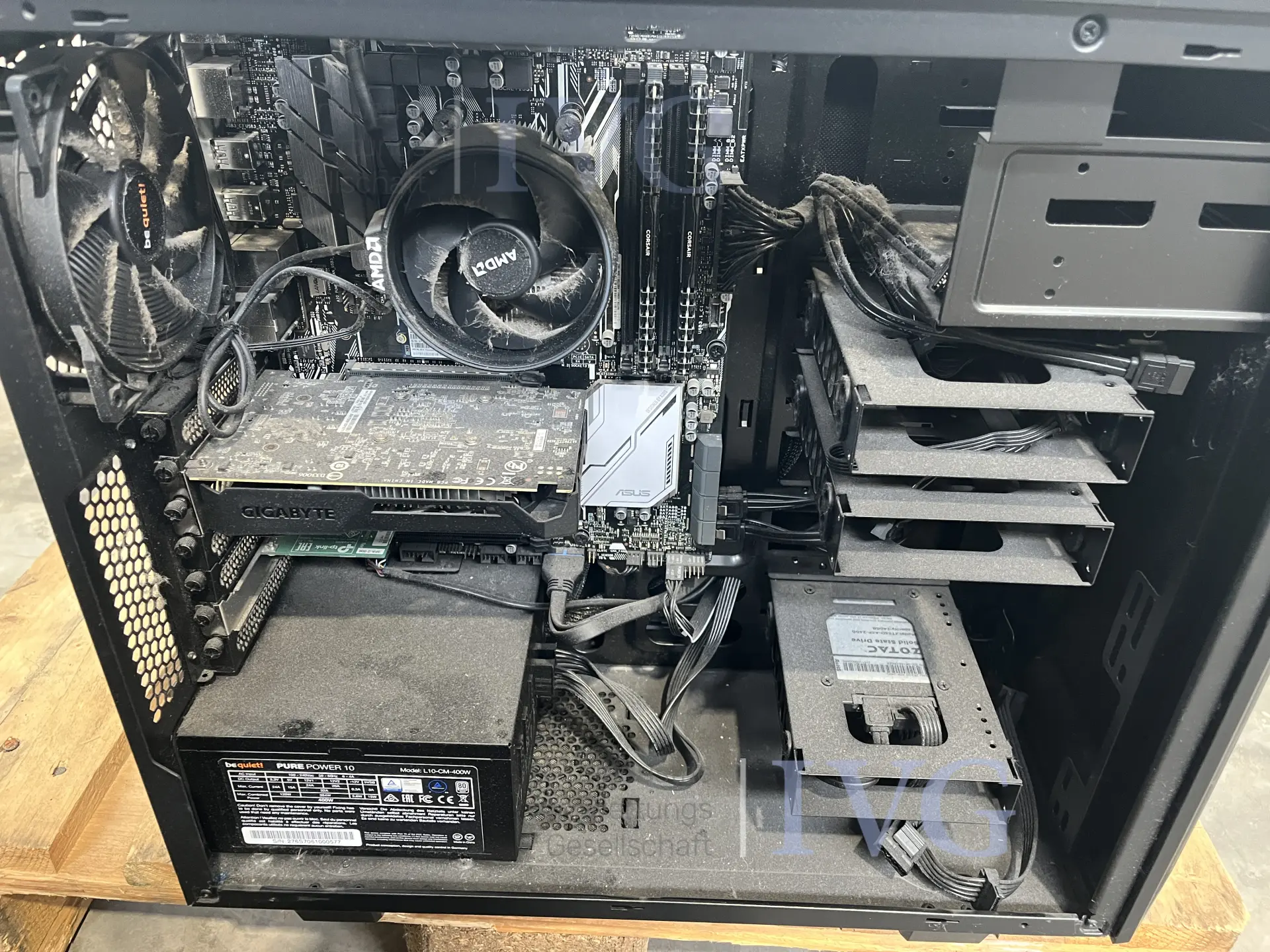PC (schwarz) – foto 4 – kavel bij IVG, Kirchlengern