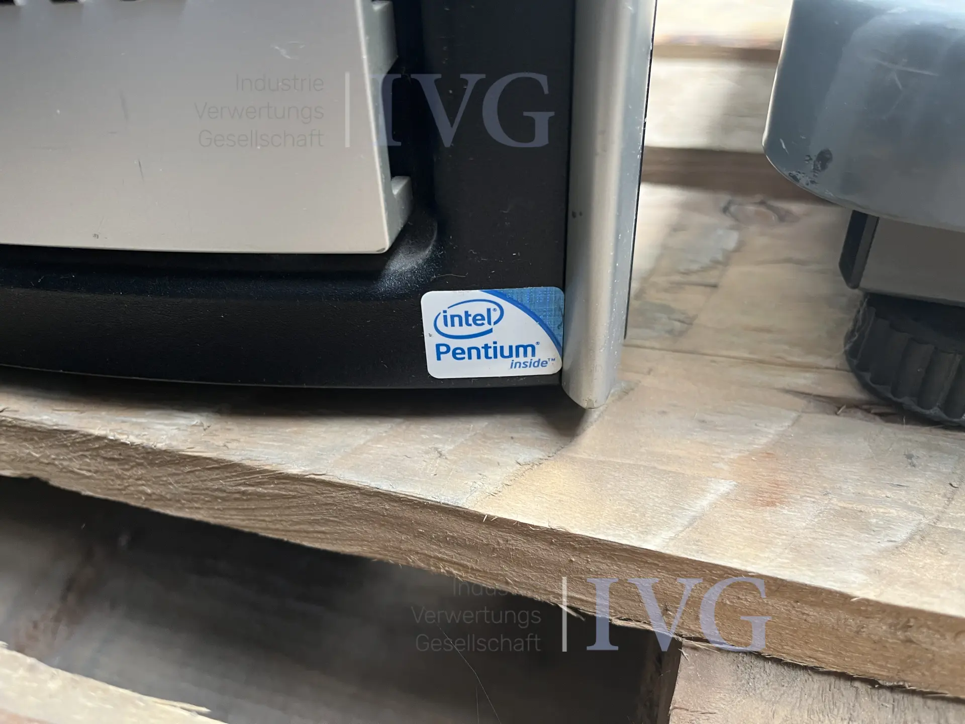 Posten Alt-EDV – foto 3 – kavel bij IVG, Kirchlengern