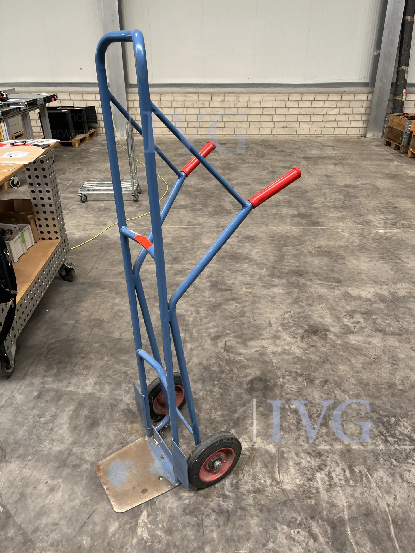 Steekkar FETRA – foto 2 – kavel bij IVG, Kirchlengern