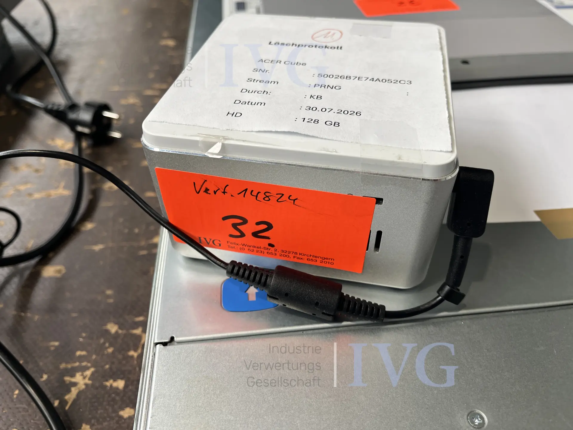 Oude IT-apparatuur – foto 12 – kavel bij IVG, Kirchlengern