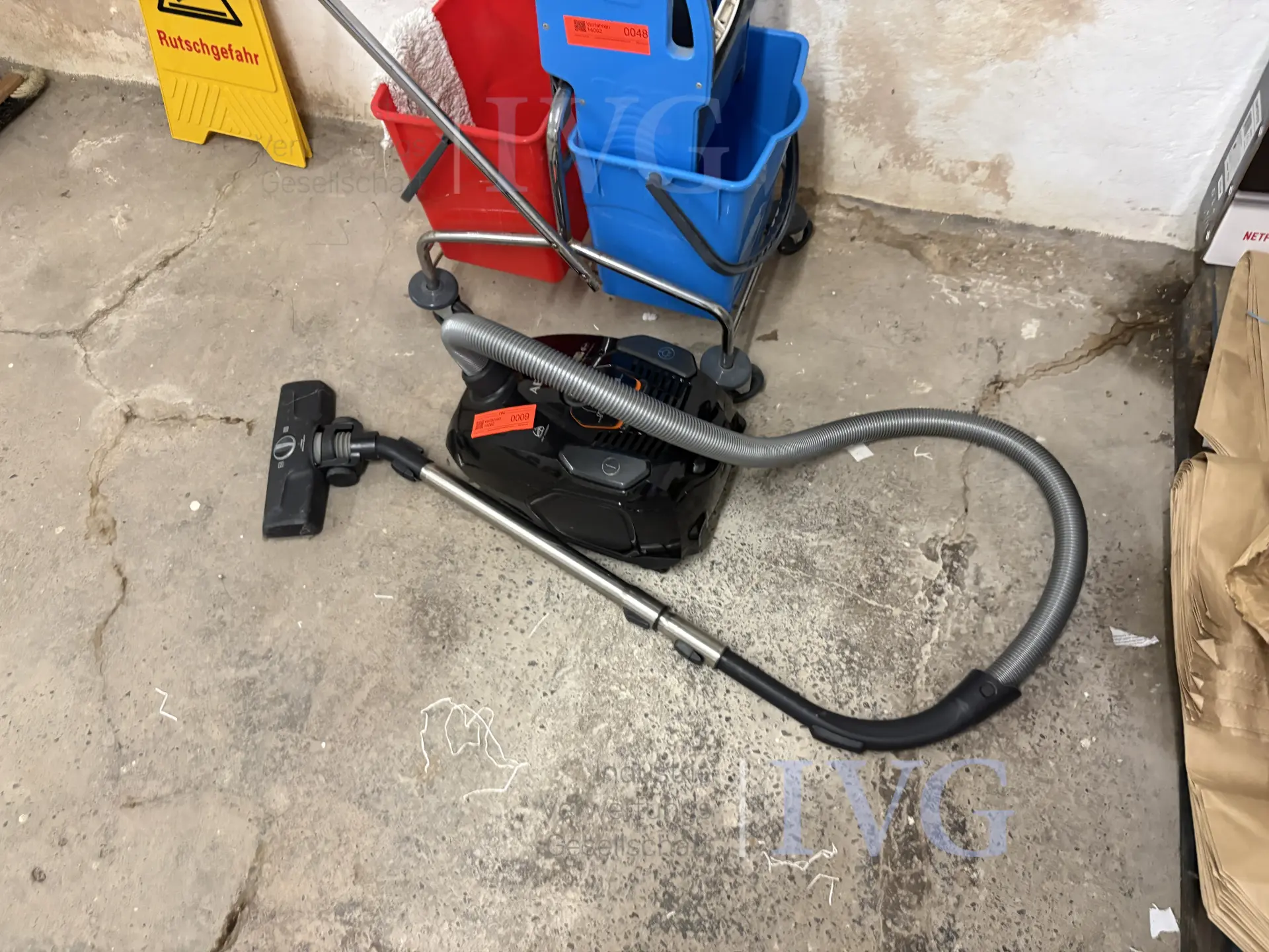 Staubsauger DYSON DC29 – foto 3 – kavel bij IVG, Einbeck