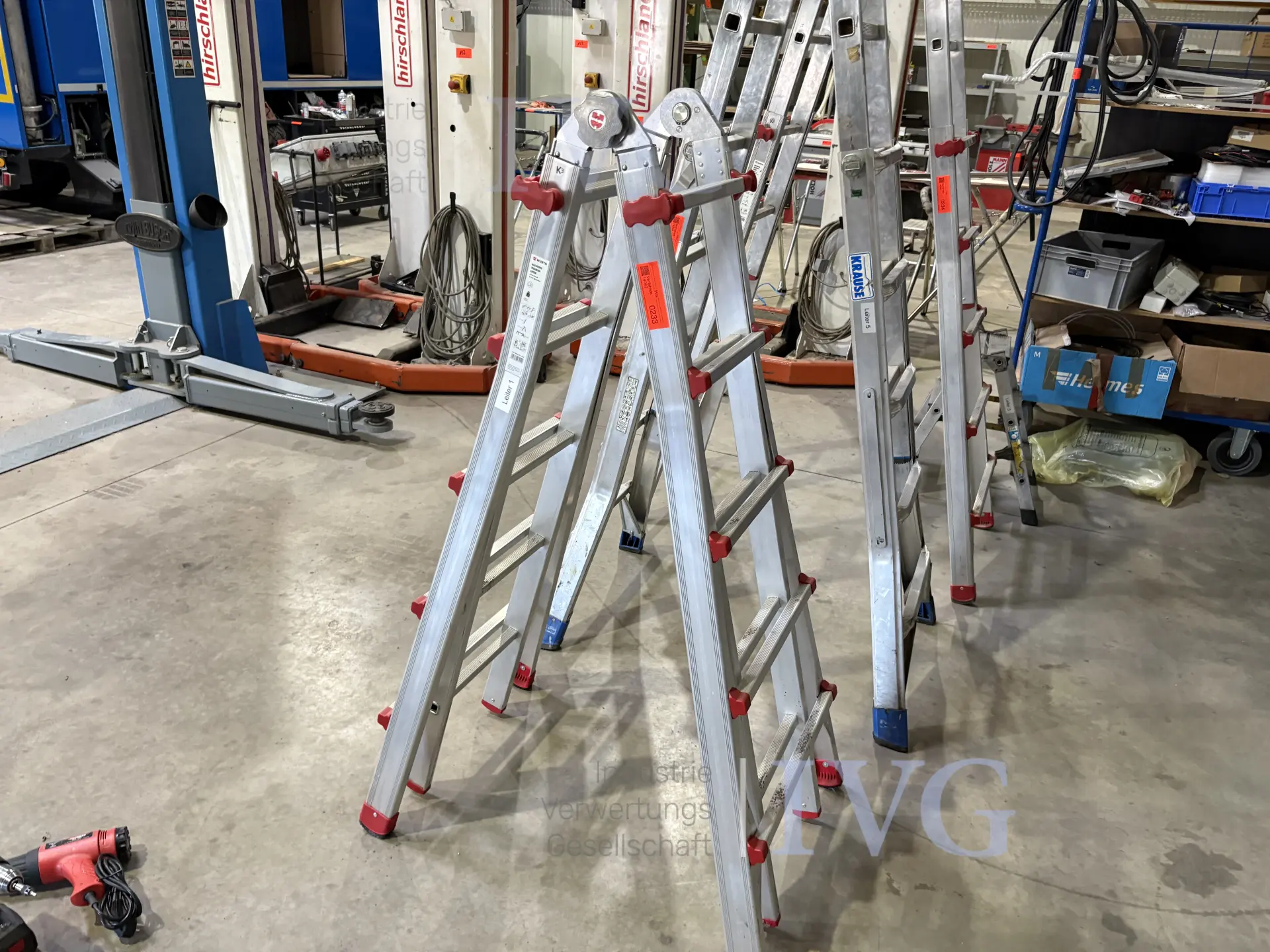 Alu-Teleskop-Stehleiter WÜRTH – kavel bij IVG, Einbeck