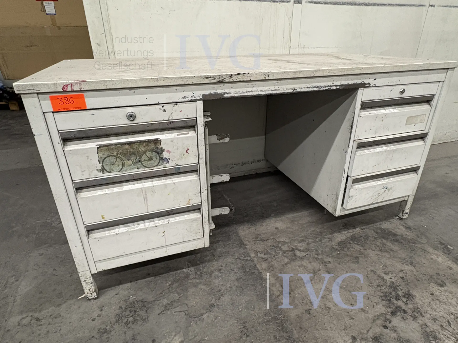 Werkbank – foto 3 – kavel bij IVG, Augsburg