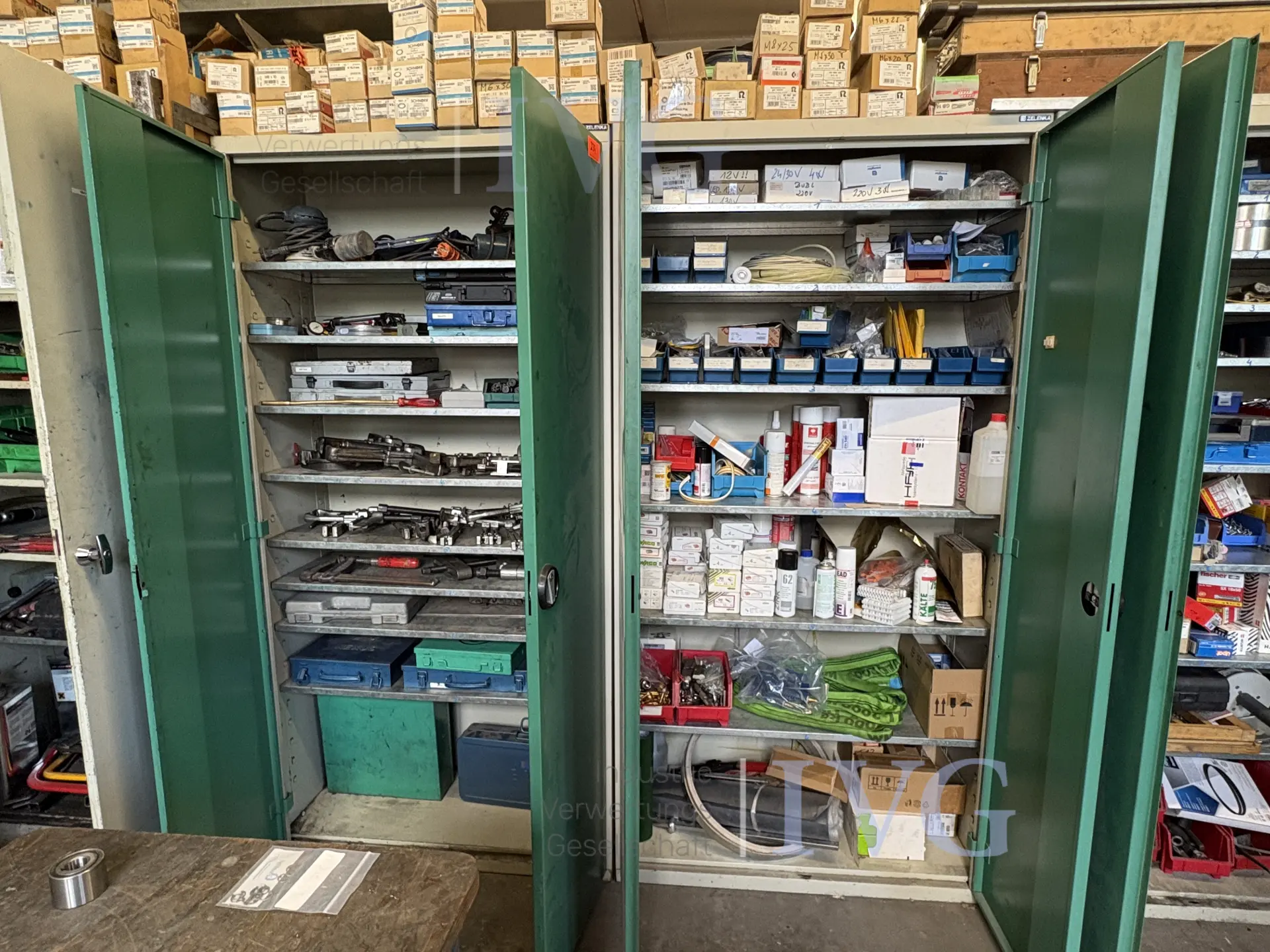 Stalen kasten – foto 4 – kavel bij IVG, Augsburg