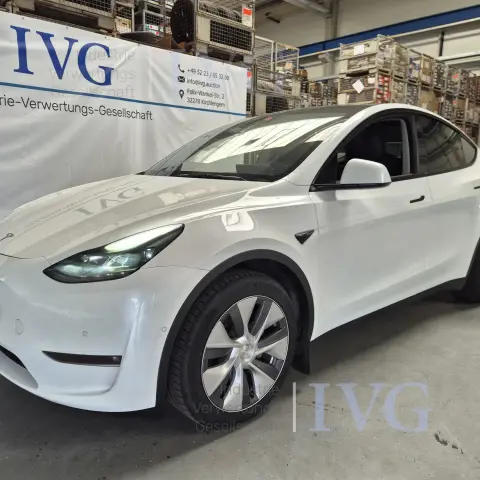 Mehrzweckfahrzeug TESLA Model Y Long Range