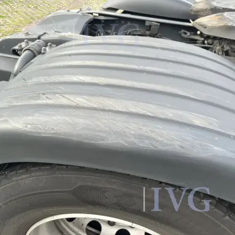Thumbnail 18
