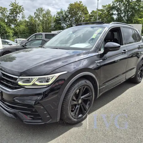 Kombilimousine VOLKSWAGEN Tiguan 2.0 TFSi 4 Motion R-line