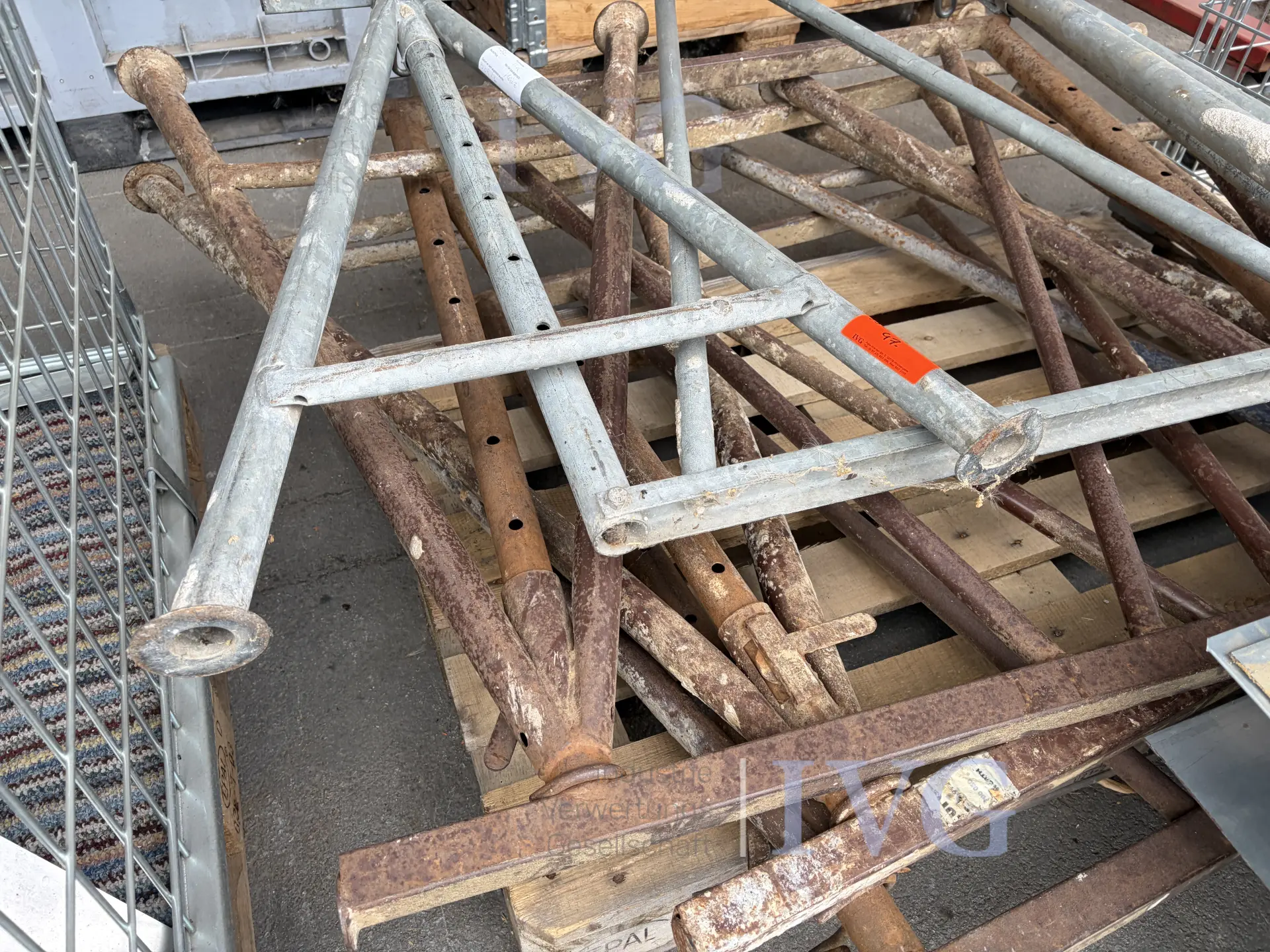 Unterstellböcke – foto 3 – kavel bij IVG, Kirchlengern