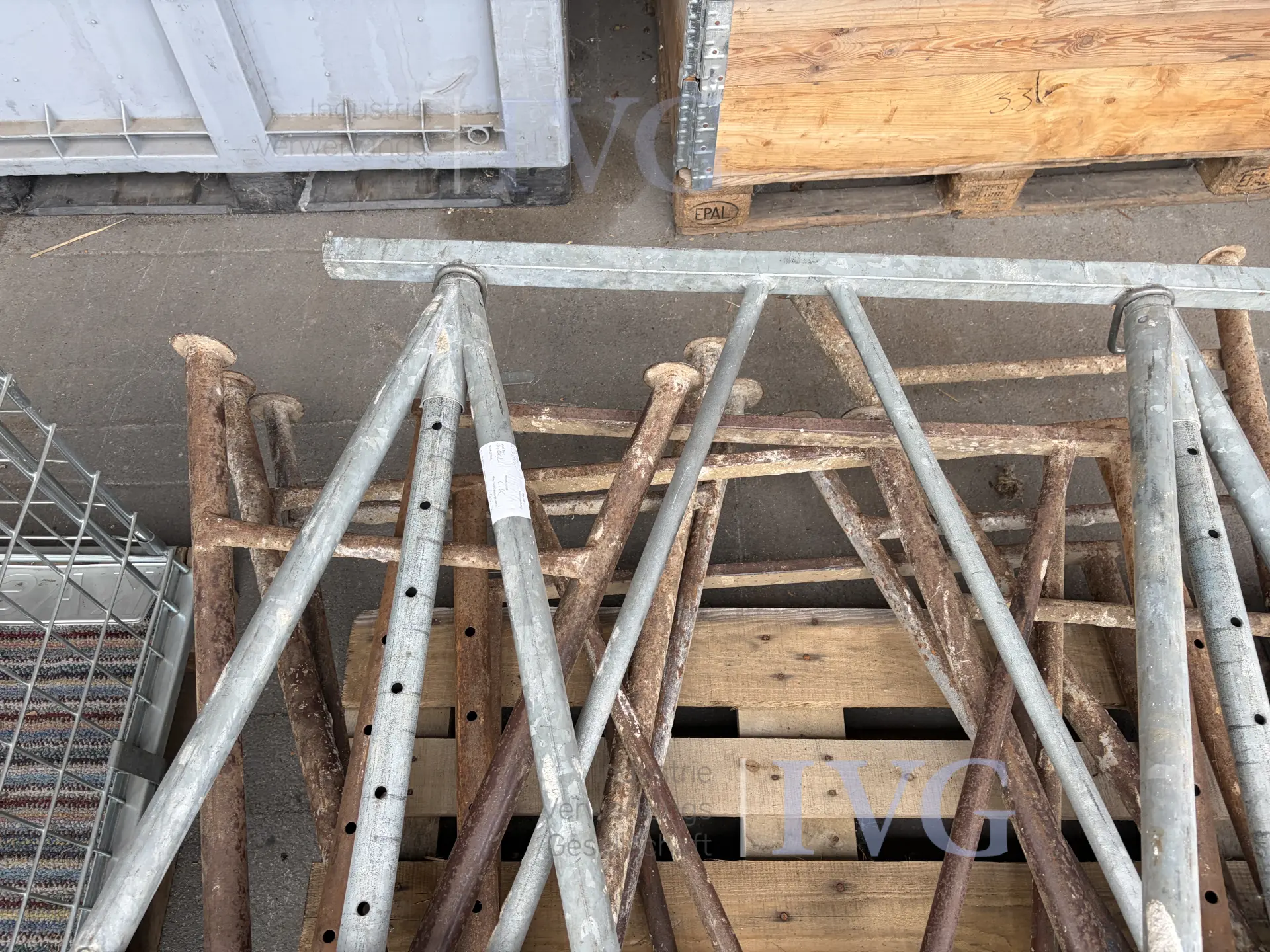 Unterstellböcke – foto 7 – kavel bij IVG, Kirchlengern