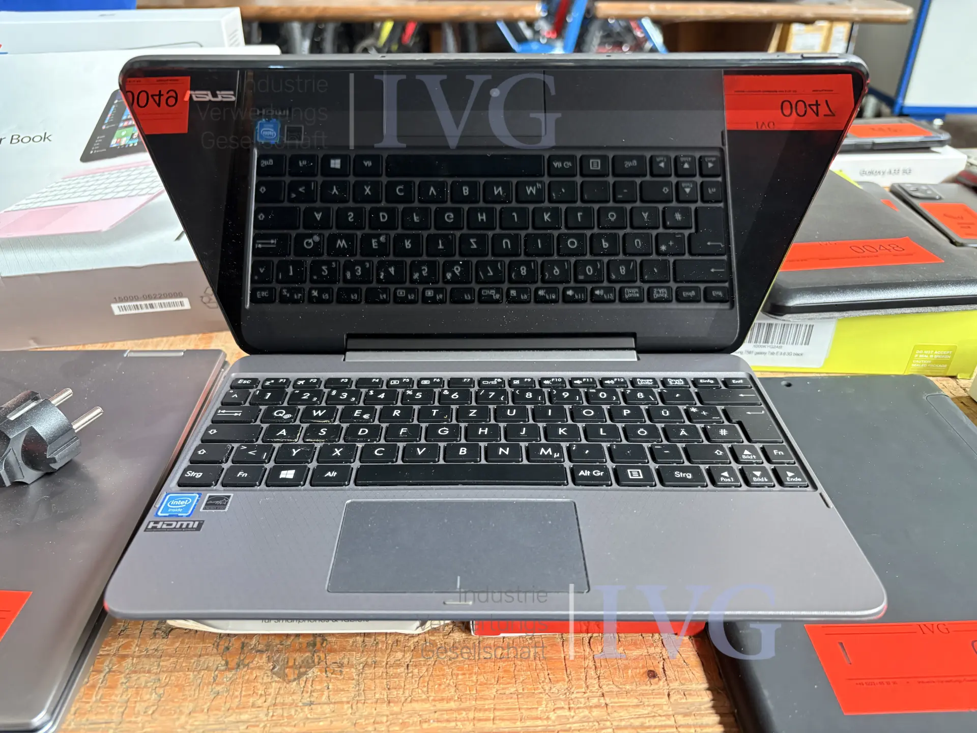 Notebook ASUS Transformer Book – foto 2 – kavel bij IVG, Kirchlengern
