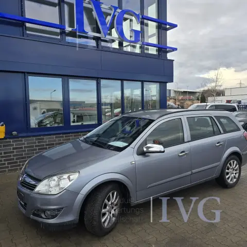 Mehrzweckfahrzeug OPEL Astra 1,9 CDTI