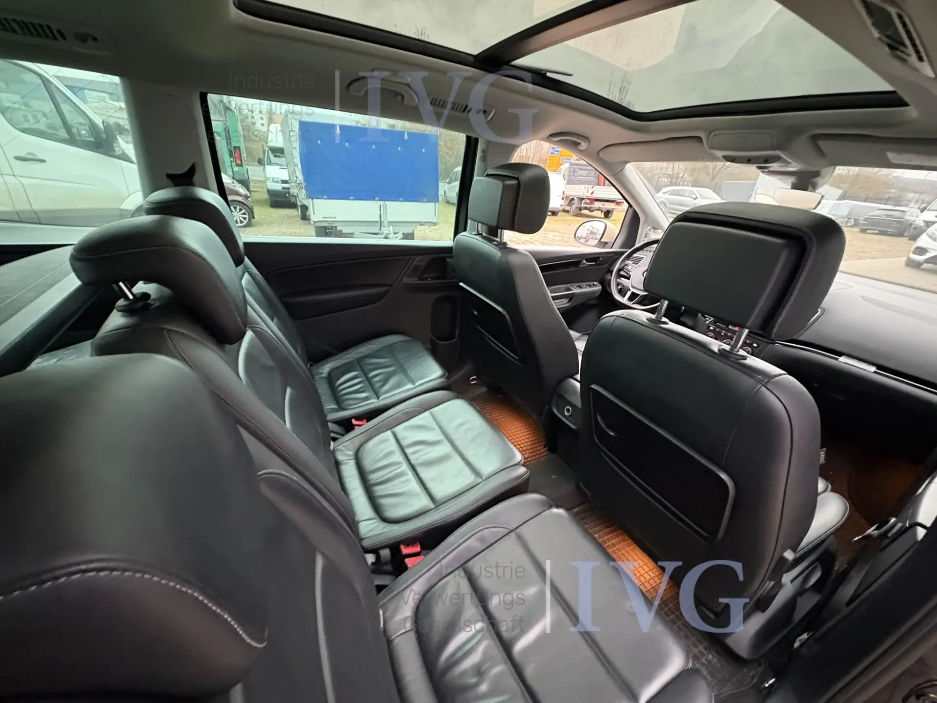 Mehrzweckfahrzeug VOLKSWAGEN SHARAN – foto 24 – kavel bij IVG, Kirchlengern