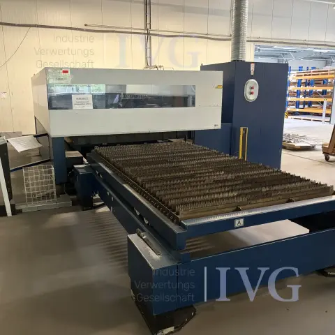 CO2-Laserschneidanlage TRUMPF TruLaser 3030