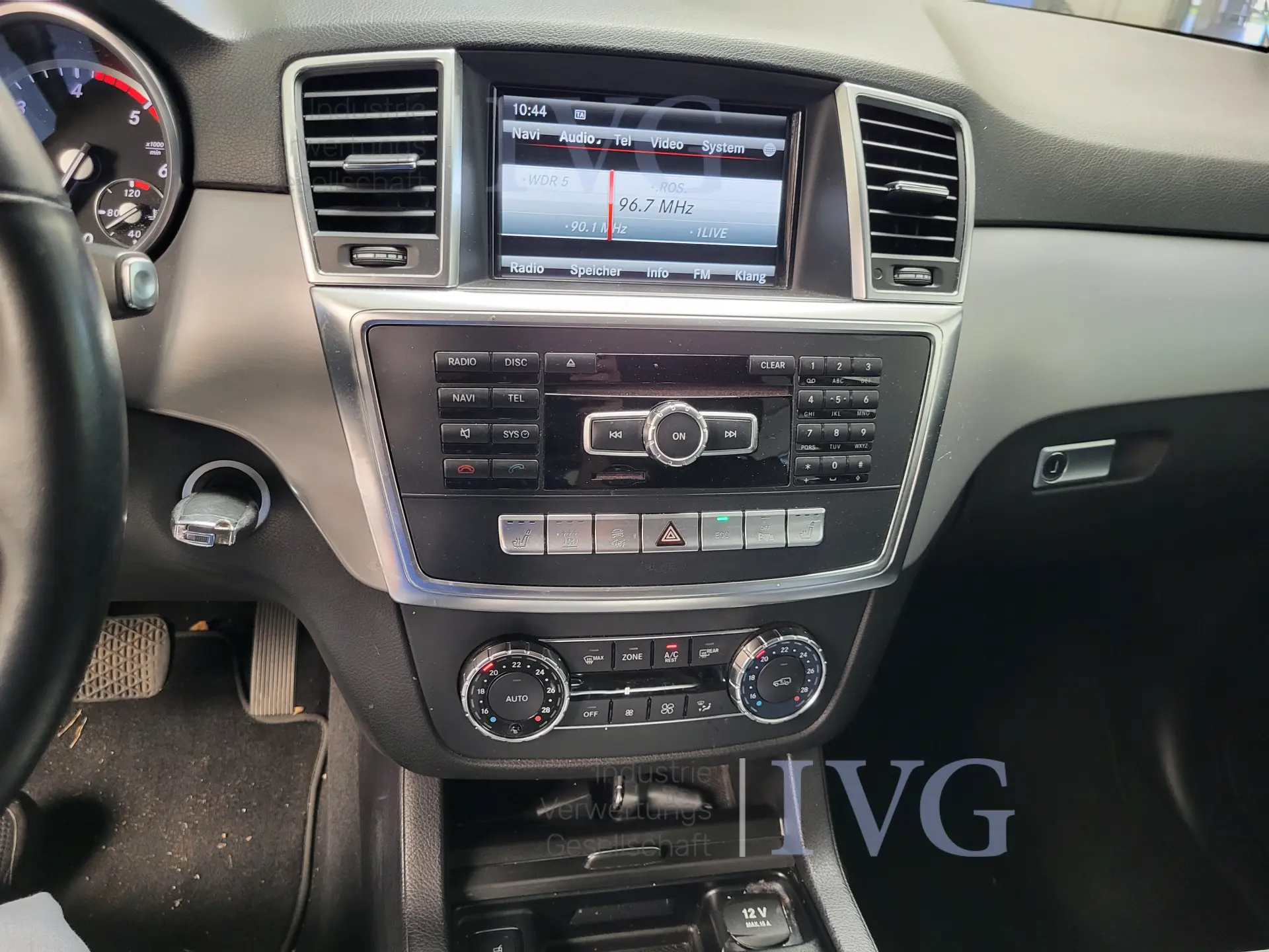 Personenauto MERCEDES-BENZ Mercedes-Benz ML 350 BlueTEC 4MATIC – foto 20 – kavel bij IVG, Kirchlengern