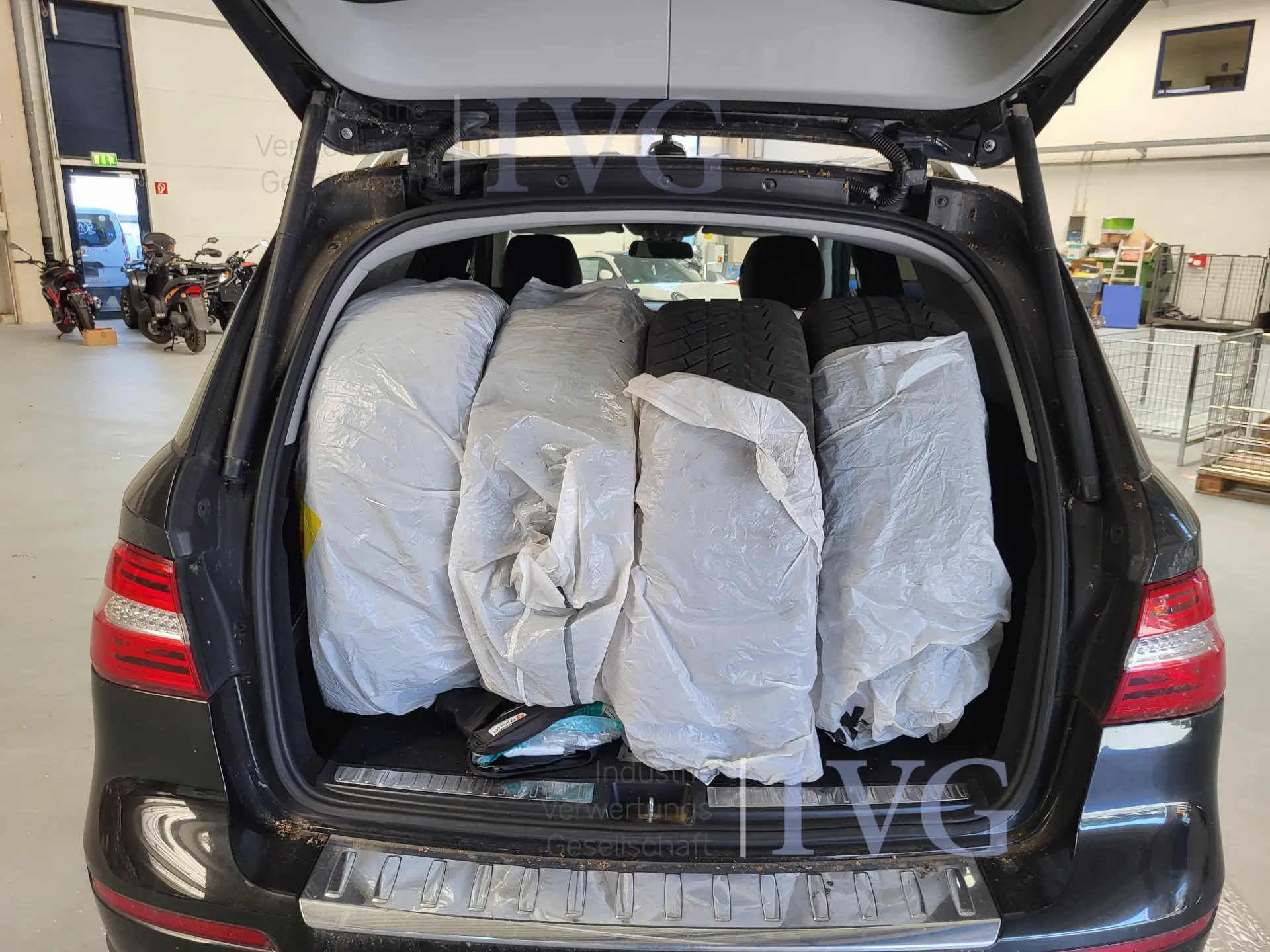 Personenauto MERCEDES-BENZ Mercedes-Benz ML 350 BlueTEC 4MATIC – foto 26 – kavel bij IVG, Kirchlengern