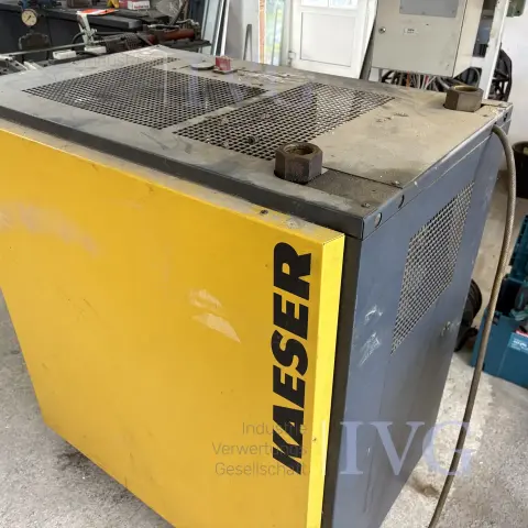 KAESER TD61 refrigerated dryer