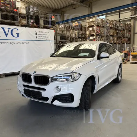 Limousine BMW X6