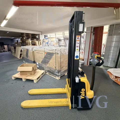 Електрическа палетна количка YALE MSC12