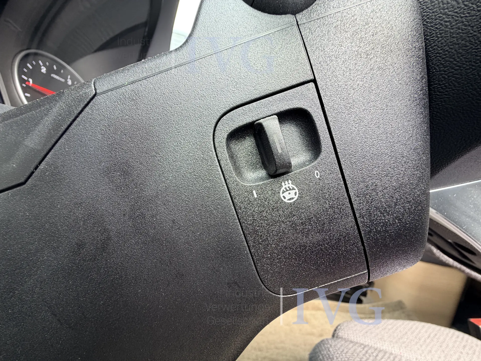 Wohnmobil MERCEDES-BENZ B-Klasse MC T BlackLine 680 (2025) – foto 28 – kavel bij IVG, Neunkirchen-Seelscheid
