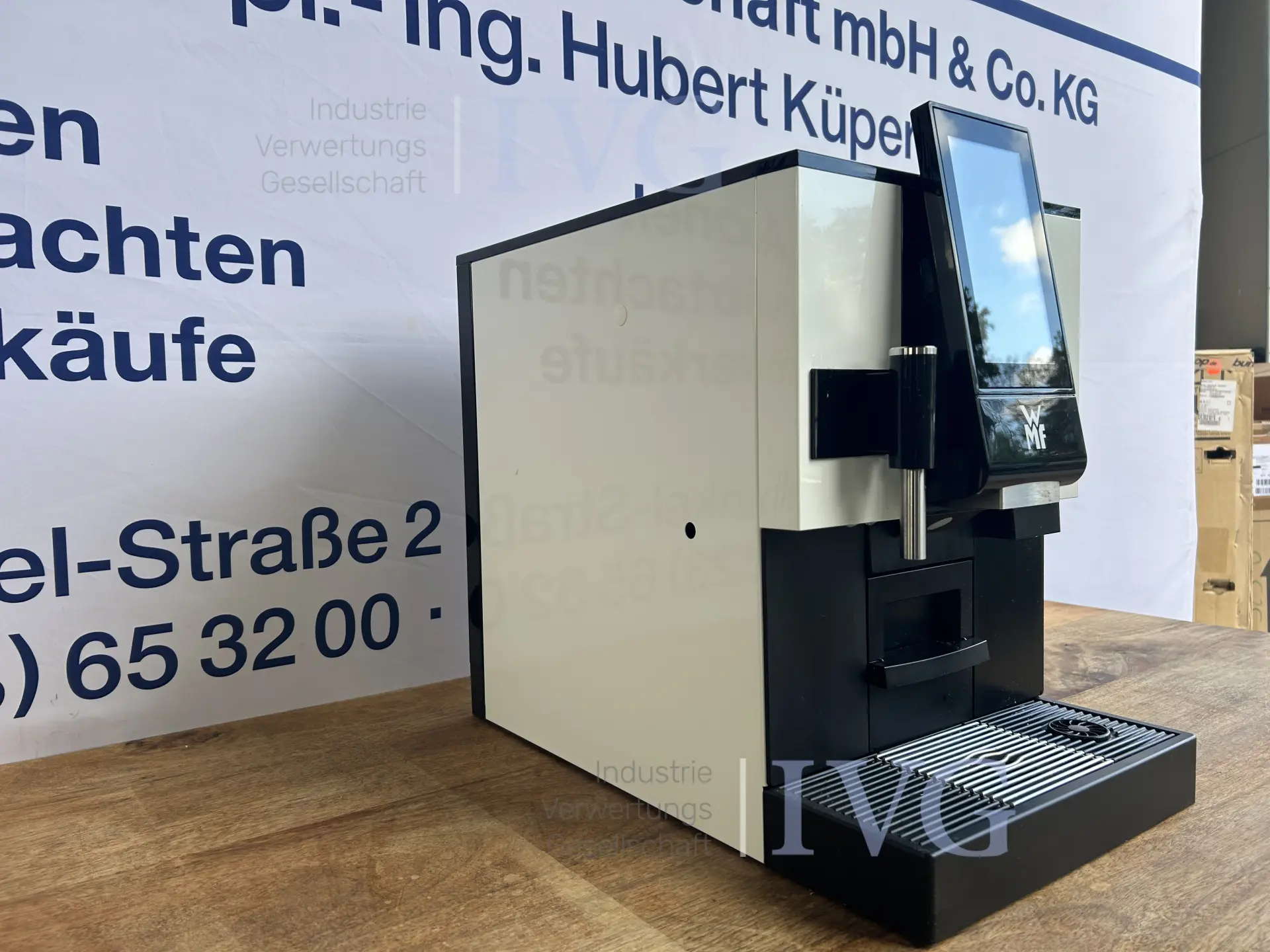 Volledig automatische koffiemachine WMF 1100S – foto 11 – kavel bij IVG, Kirchlengern