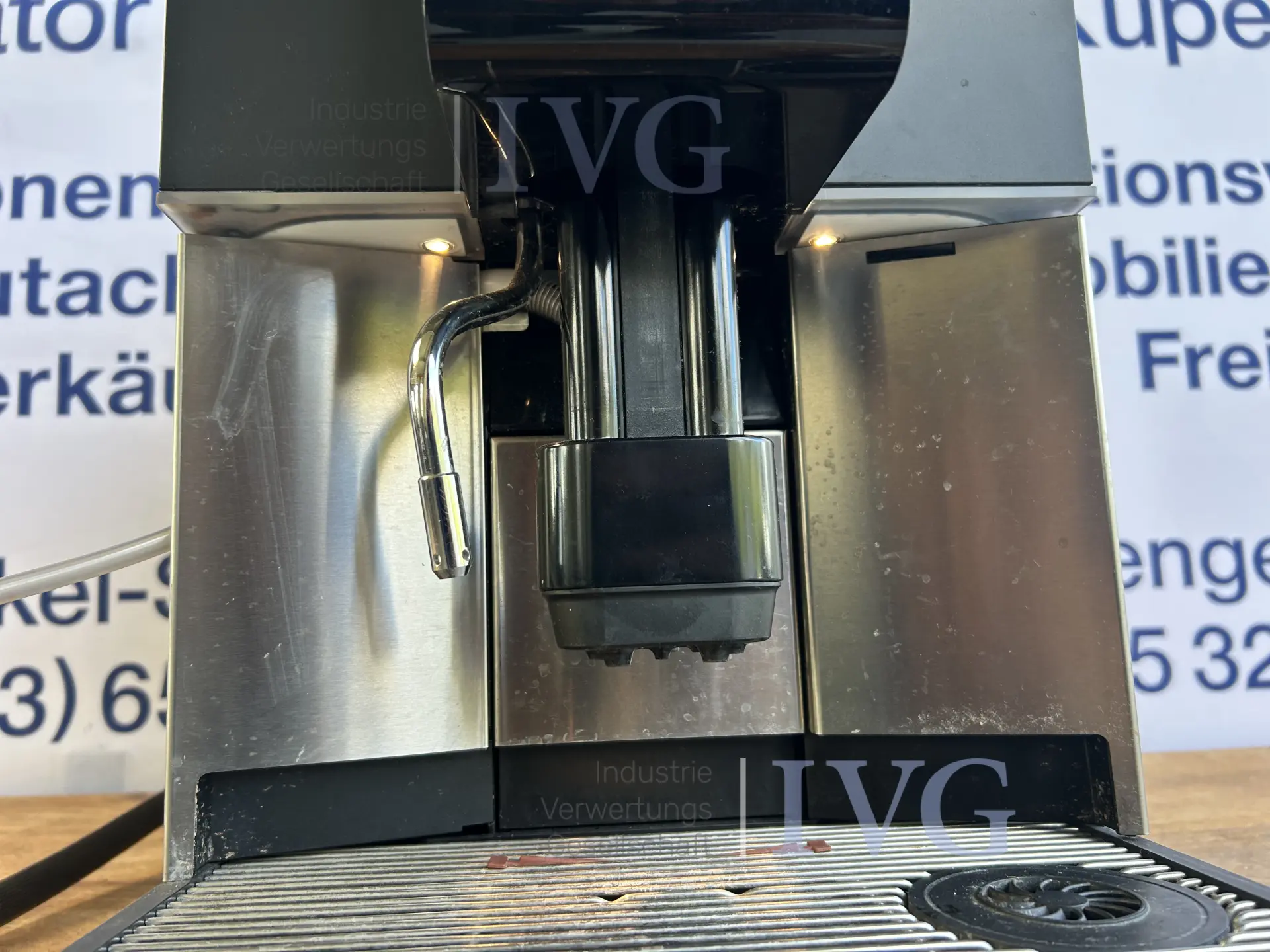 Volledig automatische koffiemachine WMF 1300S – foto 10 – kavel bij IVG, Kirchlengern