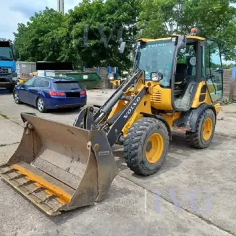 Radlader VOLVO L25F / F