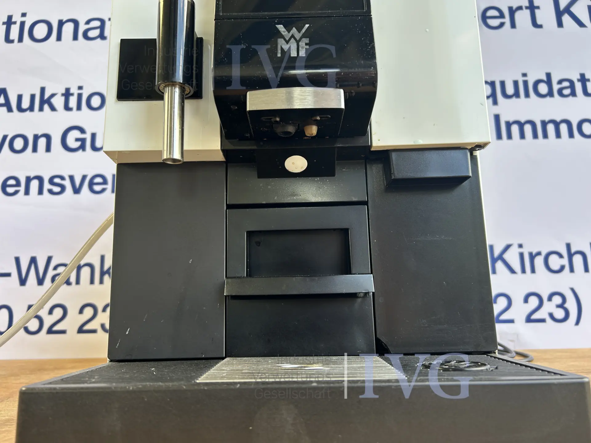Volledig automatische koffiemachine WMF 1100S – foto 13 – kavel bij IVG, Kirchlengern