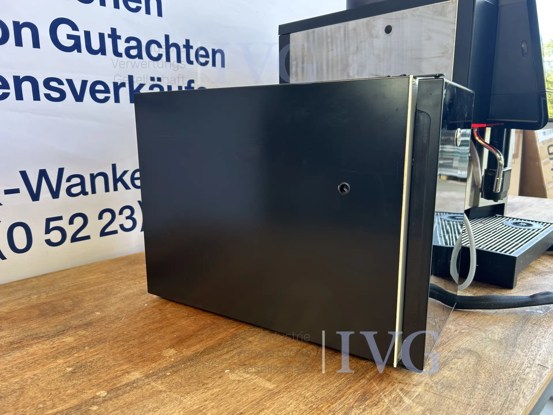 Volledig automatische koffiemachine WMF 1300S – foto 5 – kavel bij IVG, Kirchlengern