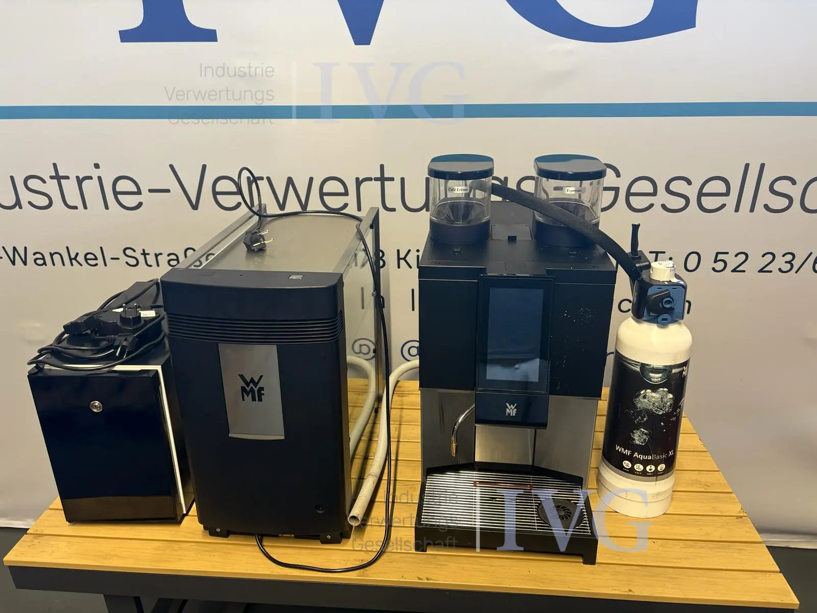 Volledig automatische koffiemachine WMF 1300S – foto 9 – kavel bij IVG, Schweigern