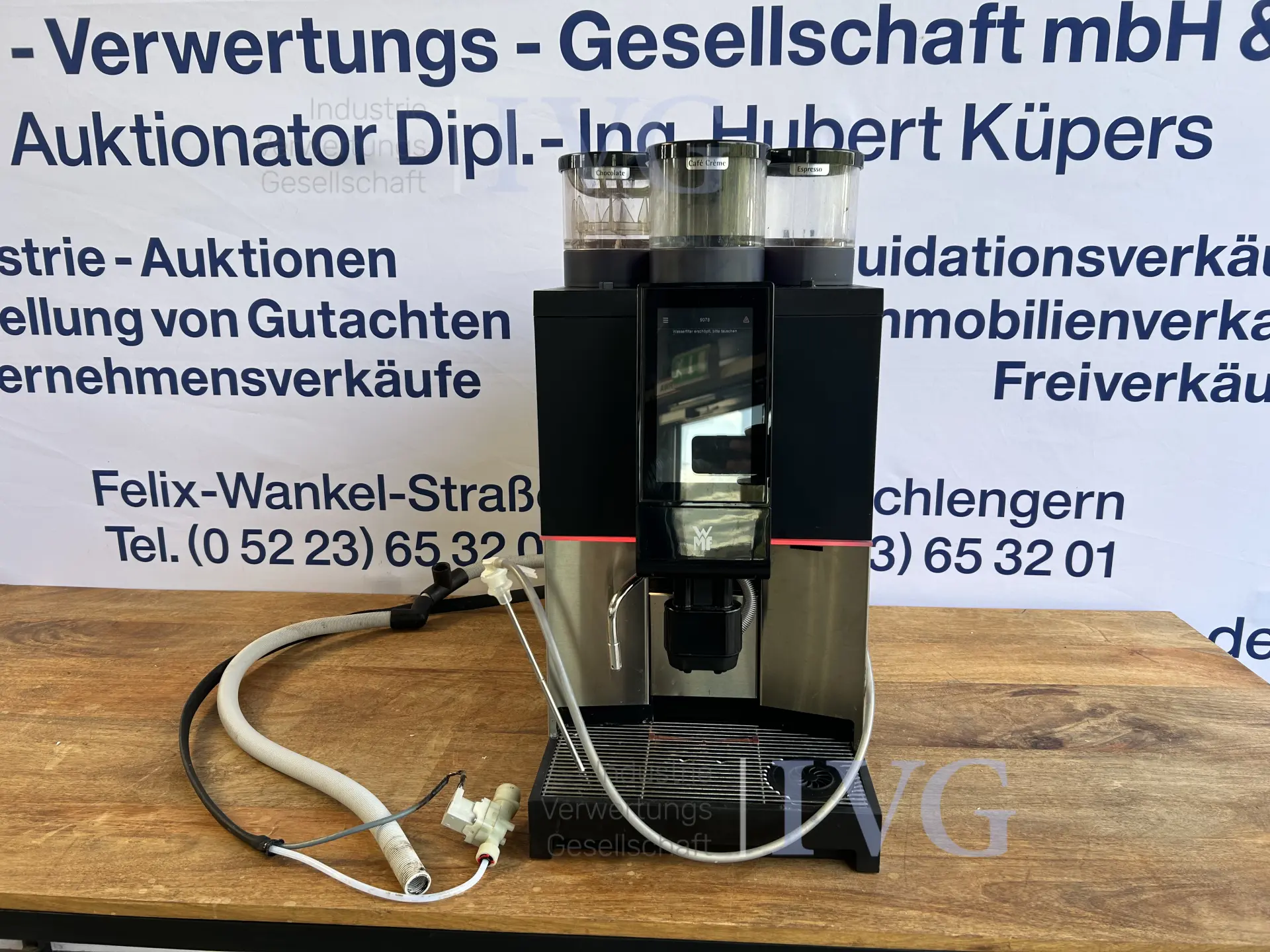 Volledig automatische koffiemachine WMF 1300S – foto 9 – kavel bij IVG, Kirchlengern