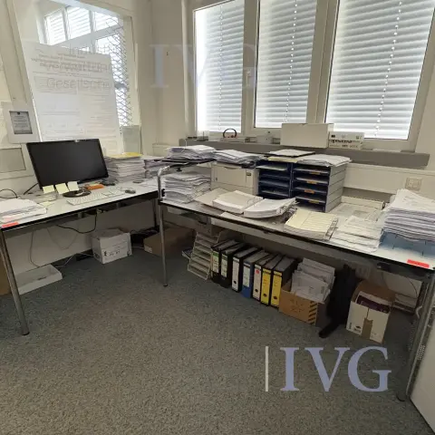 USM Haller desks