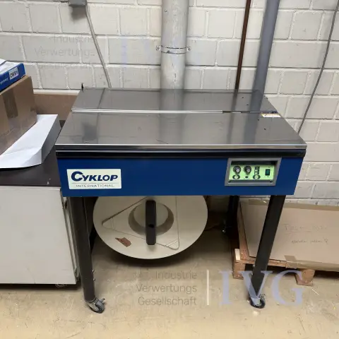 Kunststoffbandumreifungsautomat CYKLOP M-PAC2