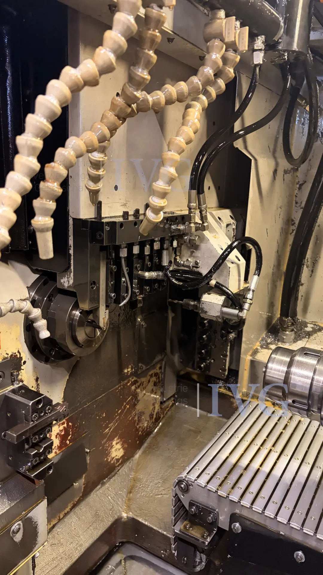 CNC-Langdrehmaschine mit Stangenlader WIVIA W428 – foto 4 – kavel bij IVG, Mahlstetten