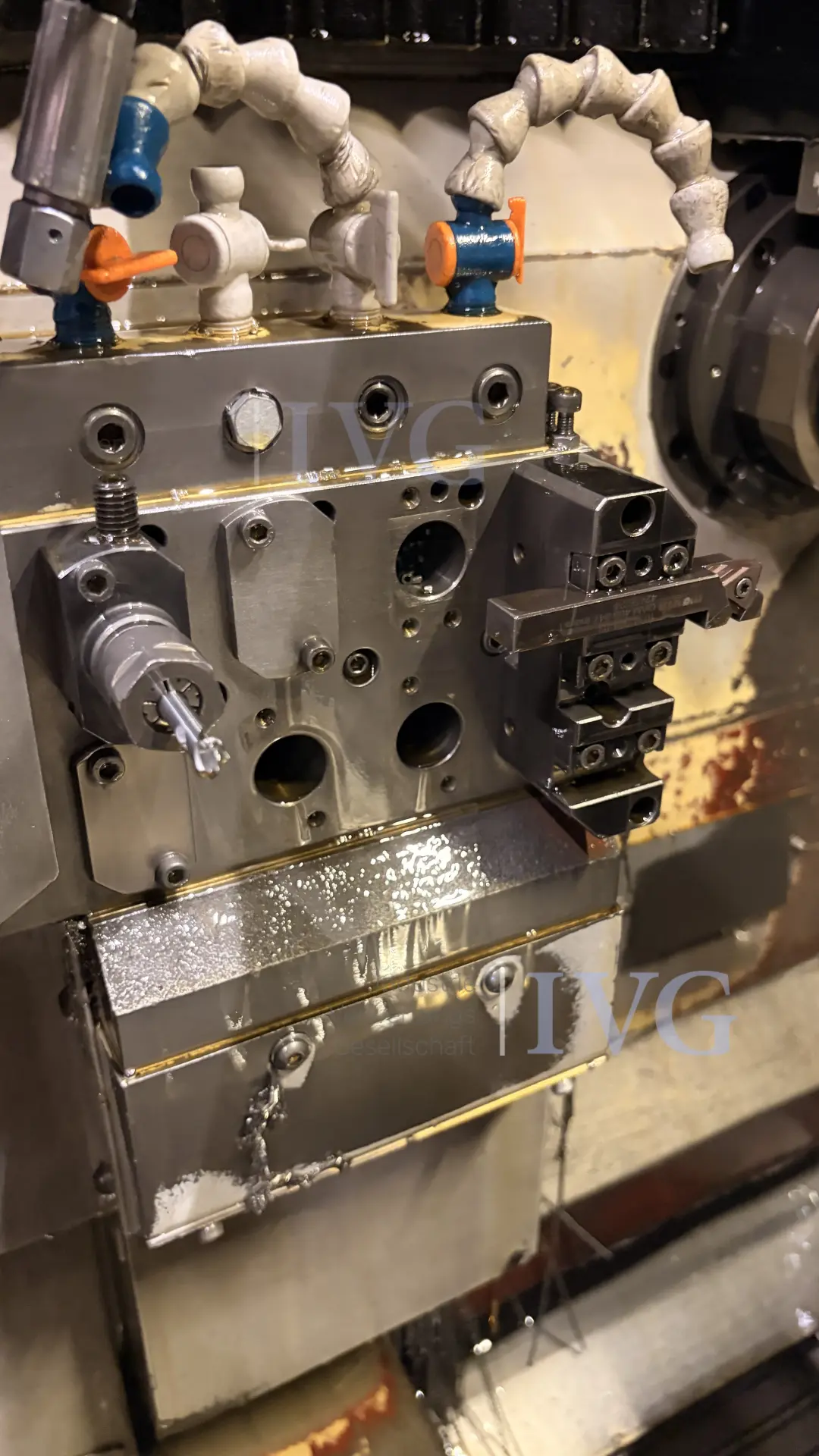 CNC-Langdrehmaschine mit Stangenlader WIVIA W428 – foto 7 – kavel bij IVG, Mahlstetten