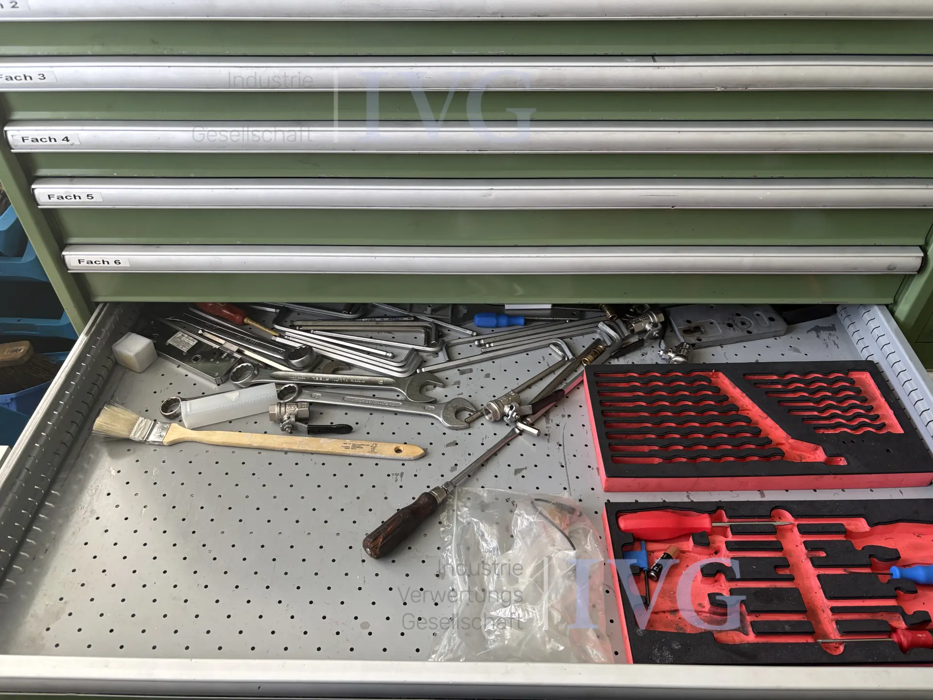 Stalen ladekast (groen) – foto 8 – kavel bij IVG, Mahlstetten