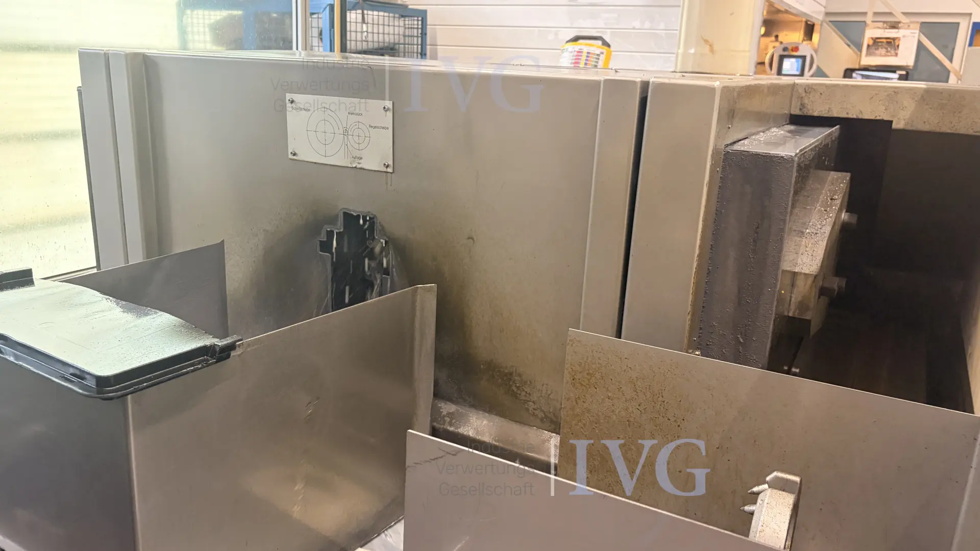 CNC-Rundschleifmaschine TSCHUDIN Ecoline 400 – foto 4 – kavel bij IVG, Mahlstetten