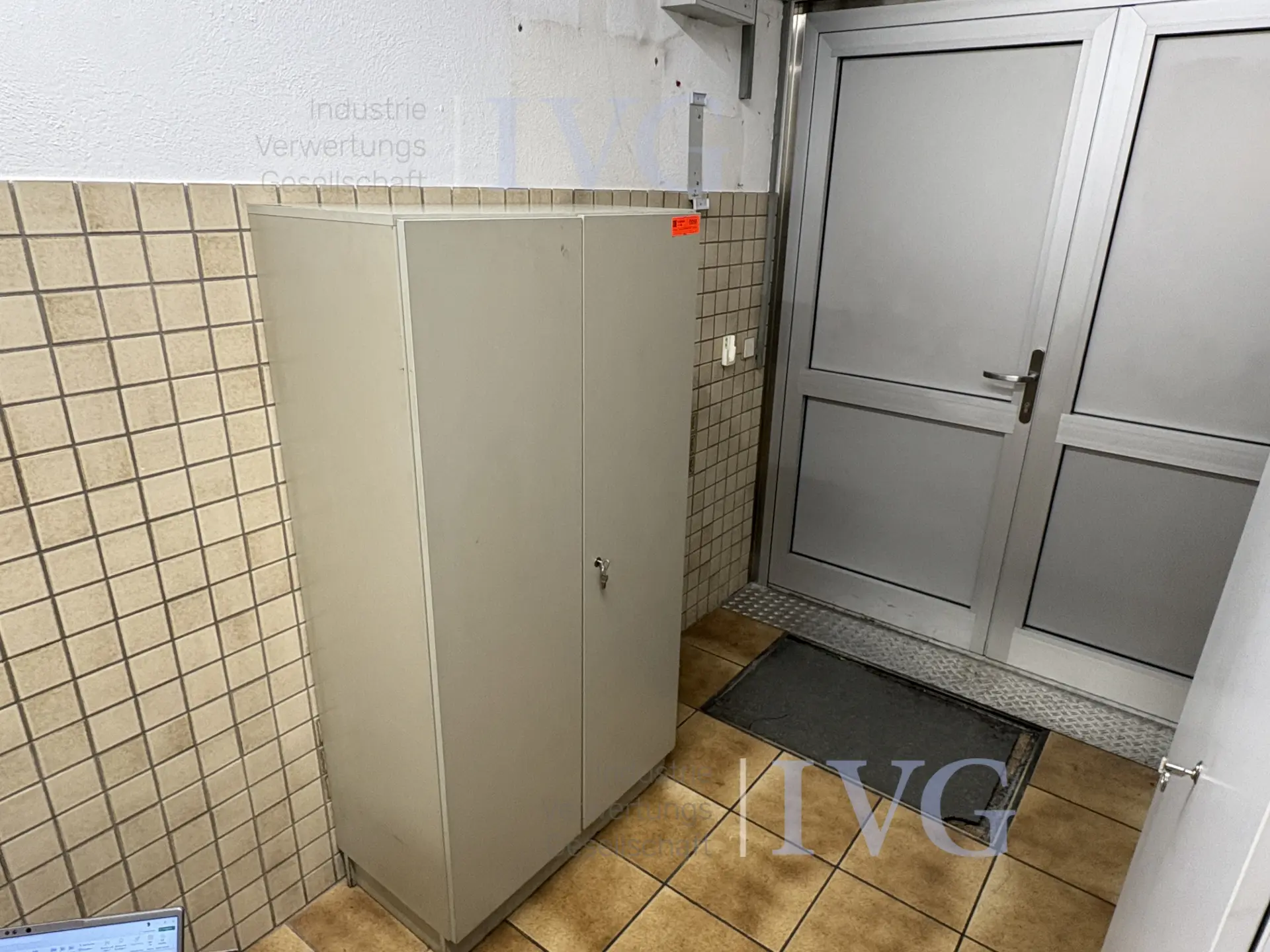Posten Meubels – foto 4 – kavel bij IVG, Mahlstetten