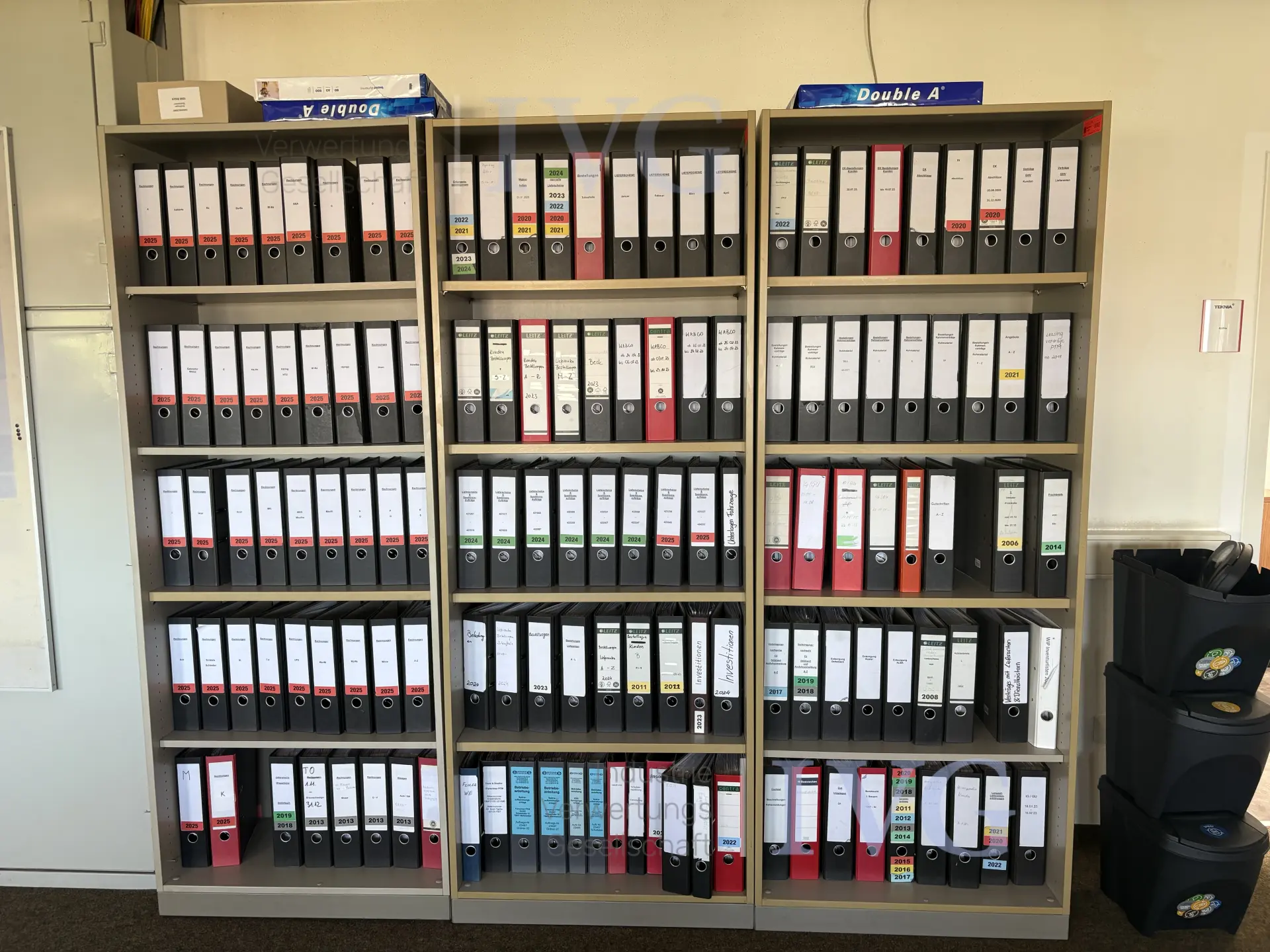 elektrisch höhenverstellbare Schreibtische – foto 7 – kavel bij IVG, Mahlstetten