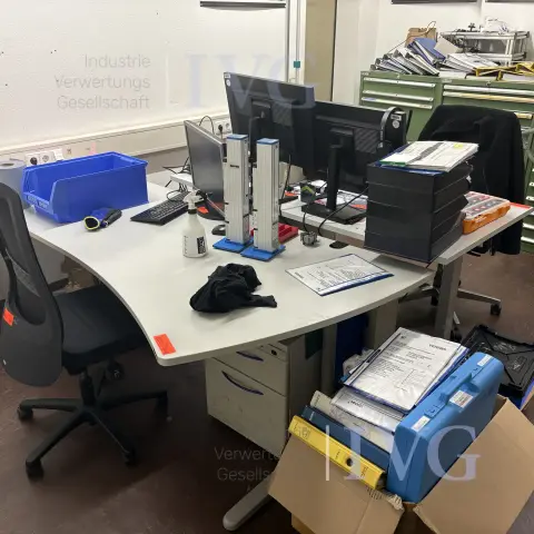 Büroausstattung