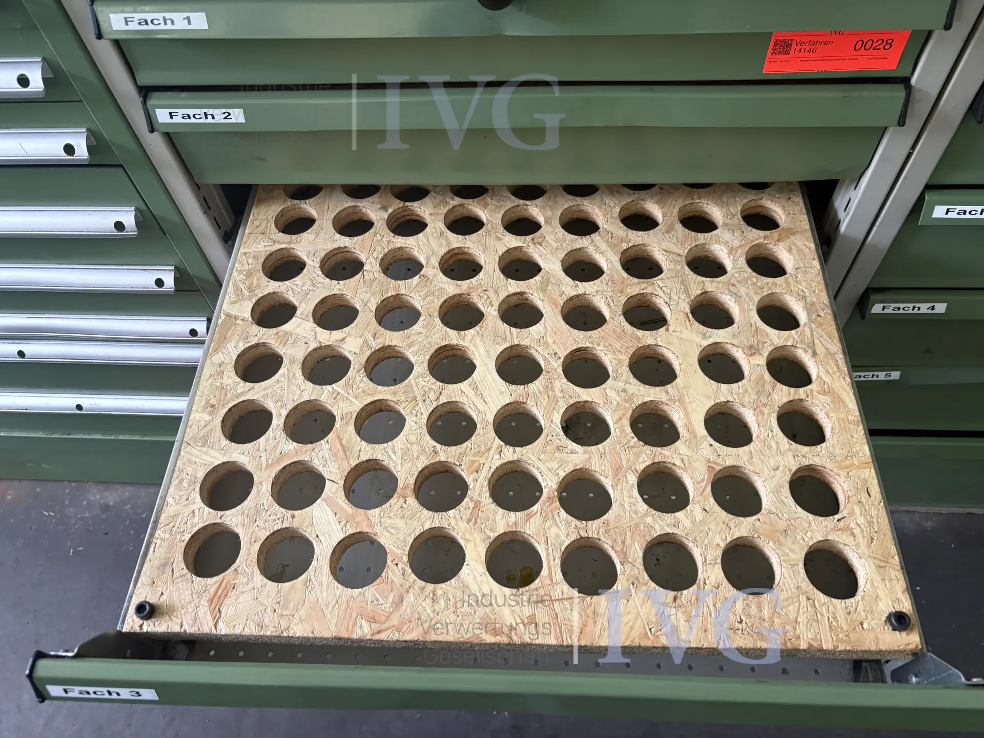 Stalen ladekast (groen) – foto 4 – kavel bij IVG, Mahlstetten