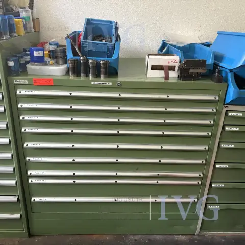 Stahl-Schubladenschrank (grün)