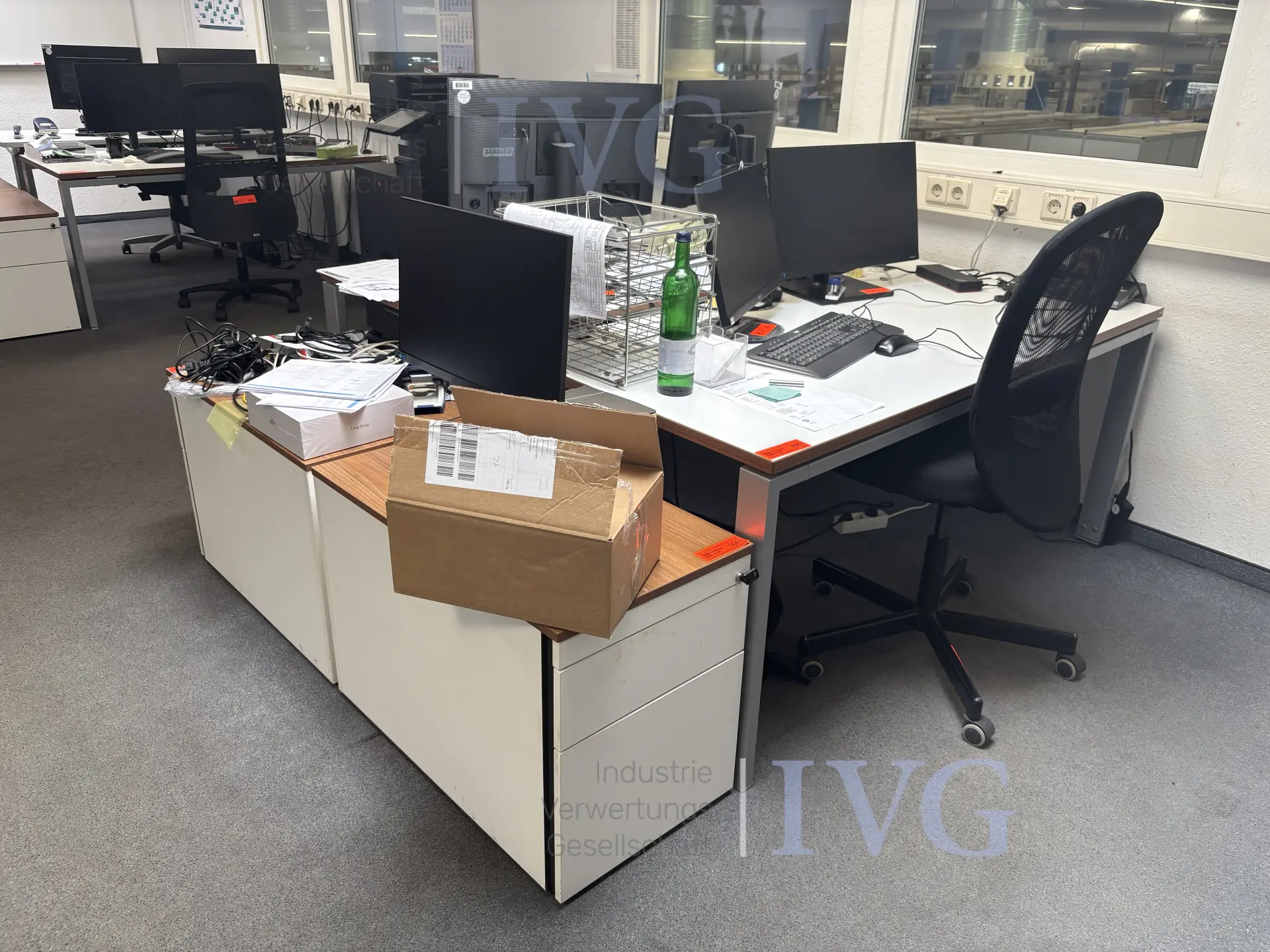 Posten Büromöbel – foto 3 – kavel bij IVG, Mahlstetten