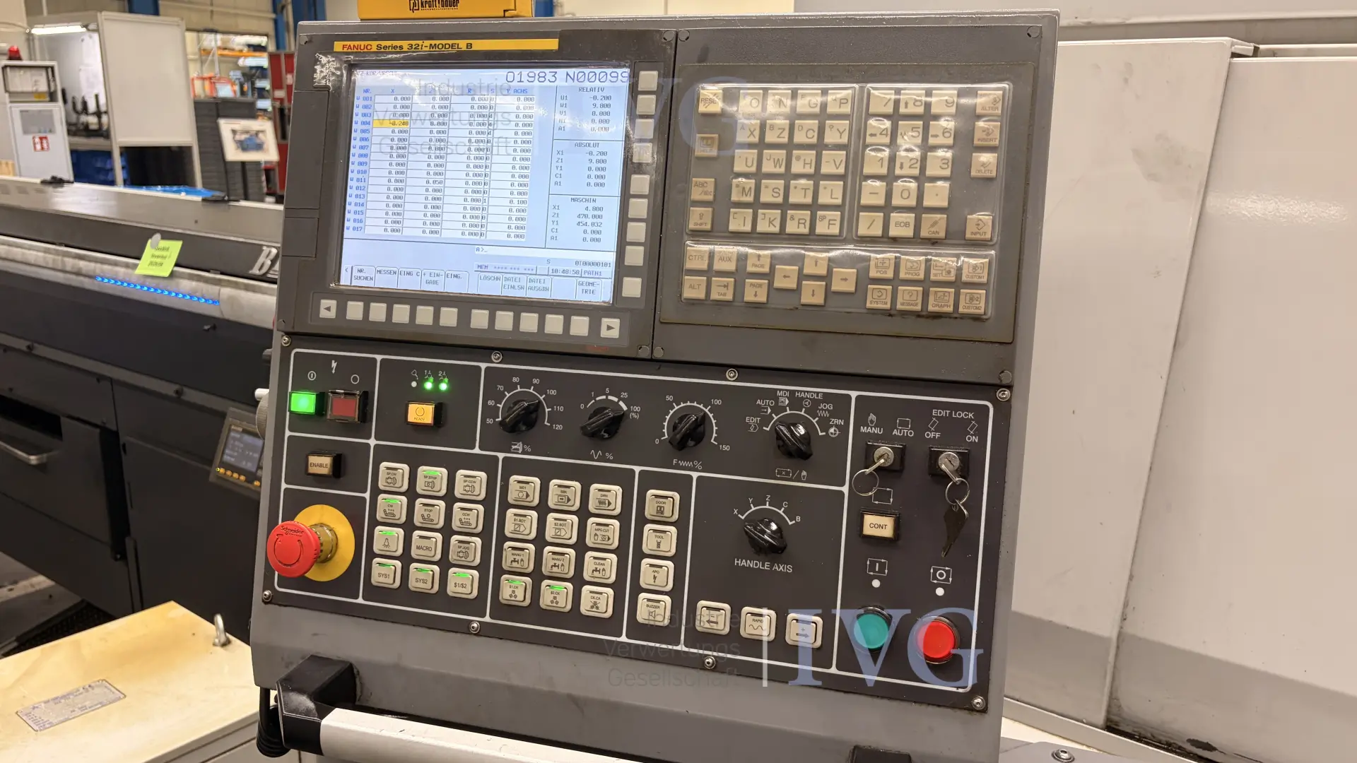 CNC-Langdrehmaschine mit Stangenlader WIVIA W428 – foto 8 – kavel bij IVG, Mahlstetten