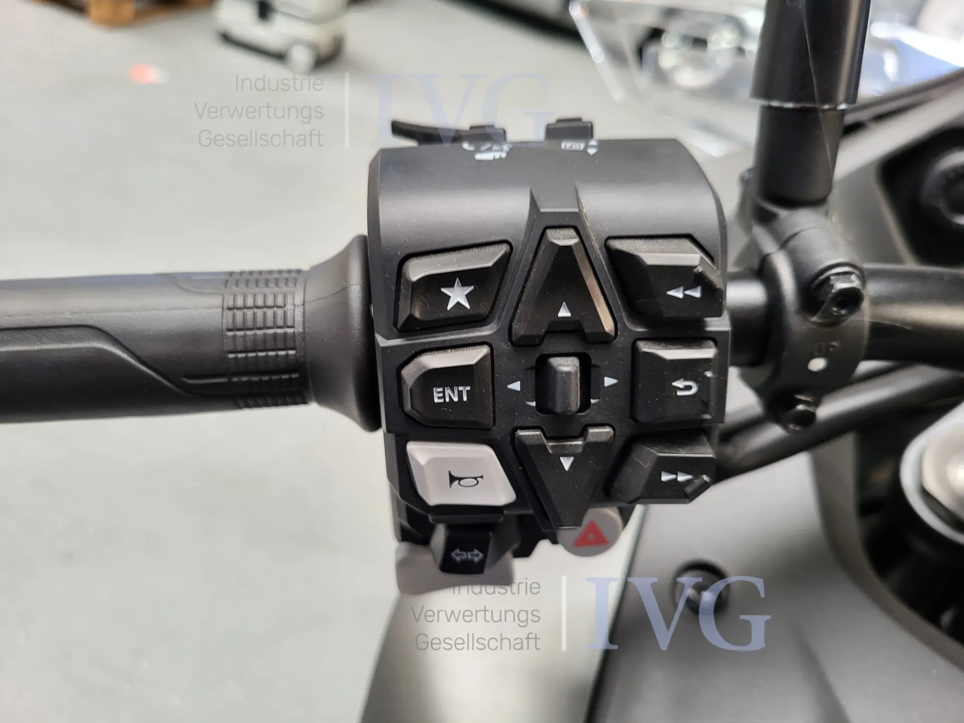 Tweewielige motorfiets HONDA NT1100D – foto 22 – kavel bij IVG, Kirchlengern