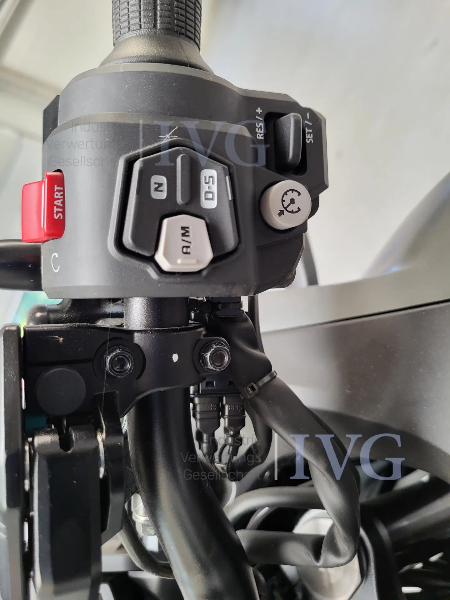 Tweewielige motorfiets HONDA NT1100D – foto 24 – kavel bij IVG, Kirchlengern