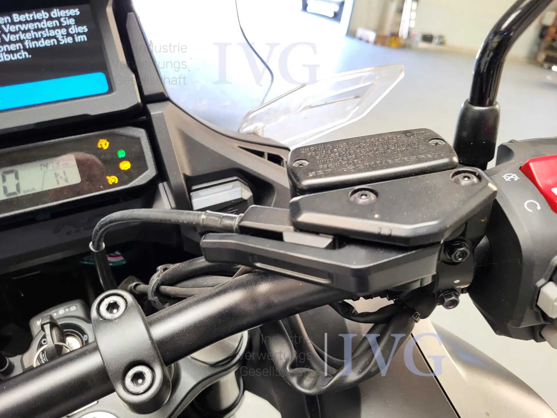 Tweewielige motorfiets HONDA NT1100D – foto 25 – kavel bij IVG, Kirchlengern