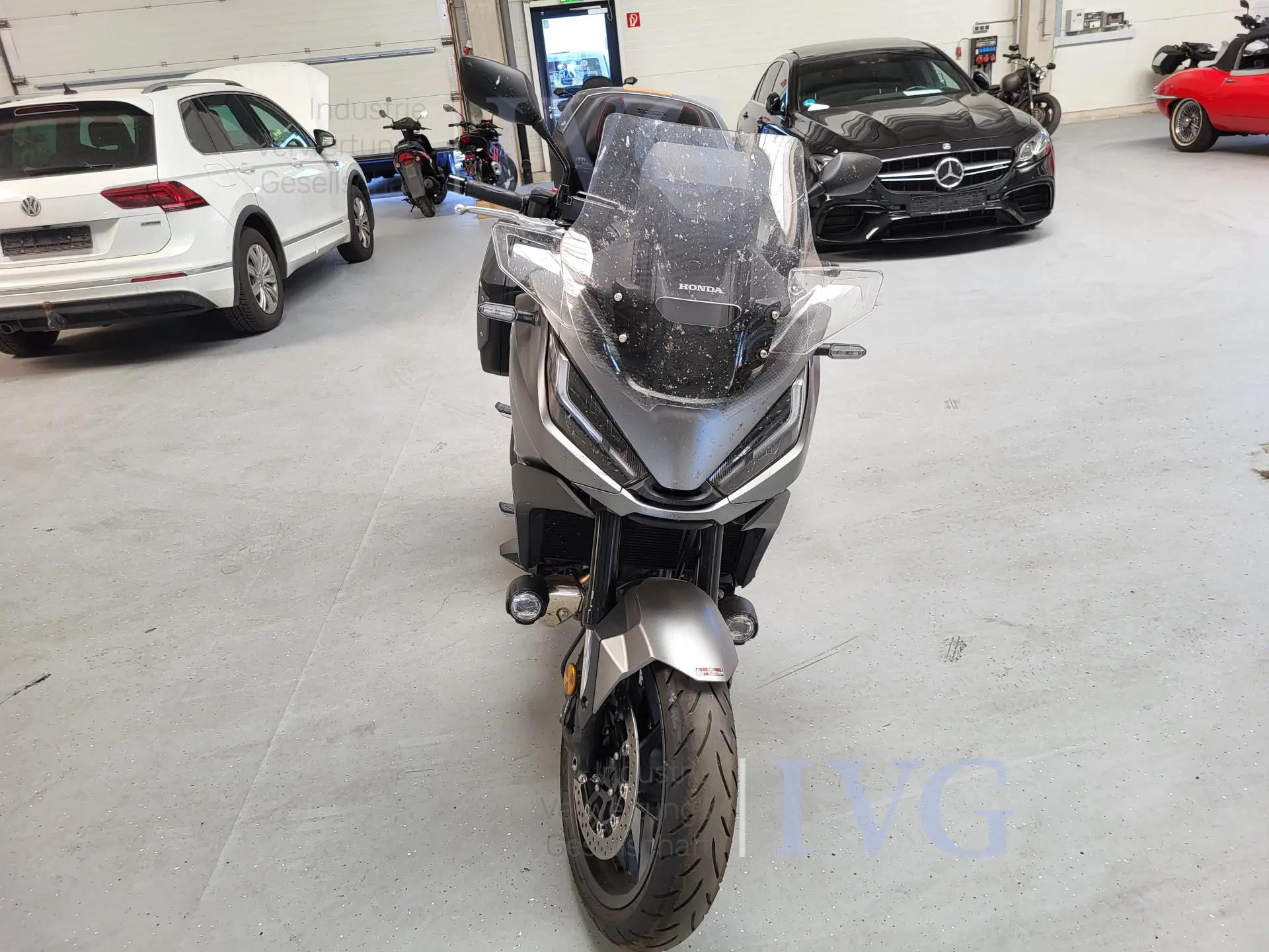 Tweewielige motorfiets HONDA NT1100D – foto 2 – kavel bij IVG, Kirchlengern