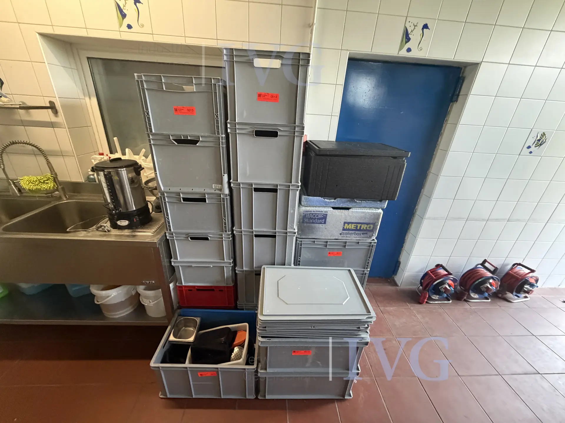 Posten Kunststoffboxen – foto 2 – kavel bij IVG, Detmold